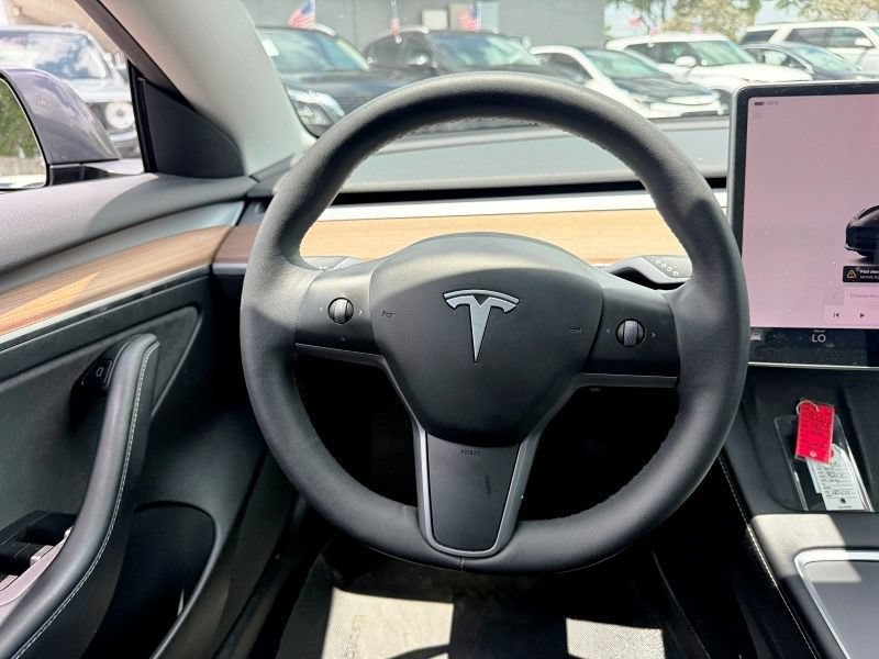 Used 2023 Tesla Model 3 Standard Range RWD image 19