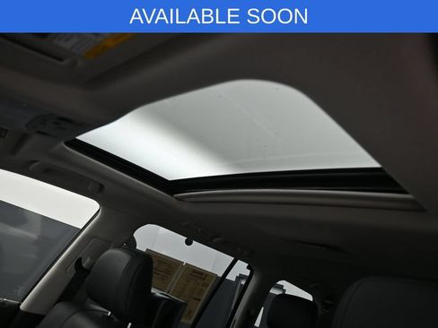 Used 2016 Lexus LX 570 4WD w/ Luxury Package image 32