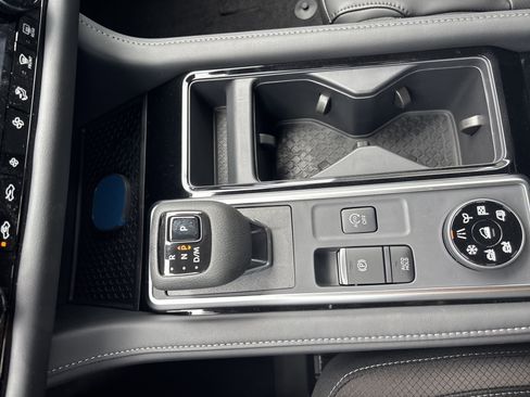 New 2026 Nissan Pathfinder SL AWD/4WD image 22