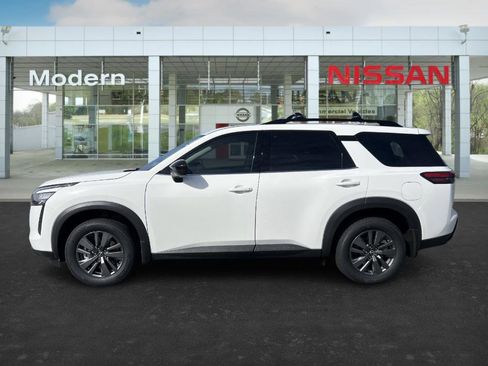 New 2026 Nissan Pathfinder SV image 3