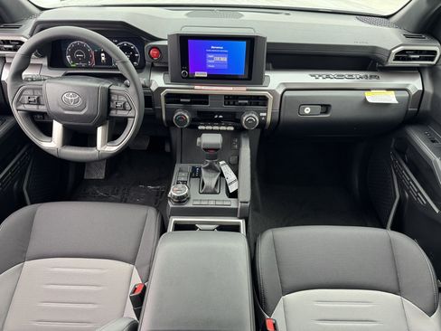 New 2025 Toyota Tacoma TRD Off-Road image 4