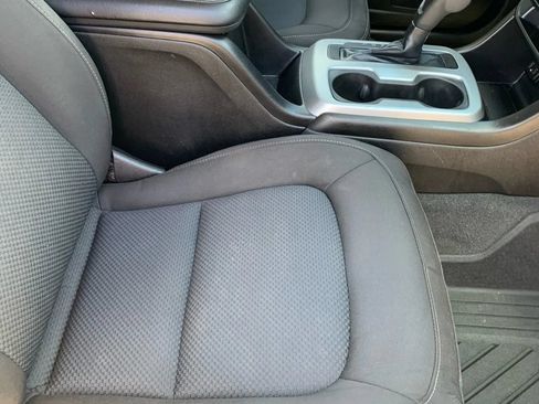 Used 2019 Chevrolet Colorado LT w/ LT Convenience Package RWD image 15