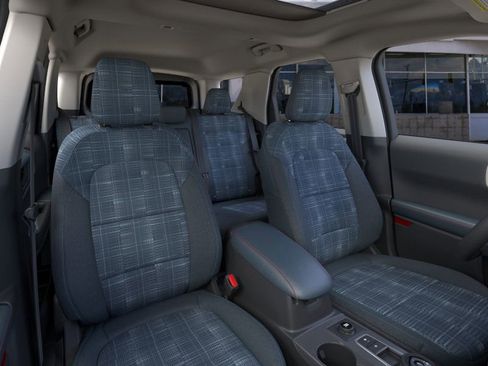 New 2025 Ford Bronco Sport Heritage w/ Convenience Package image 10