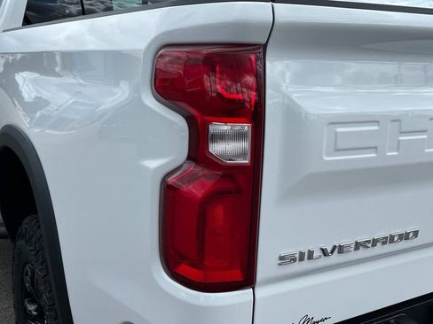 New 2025 Chevrolet Silverado 1500 ZR2 w/ Technology Package image 11