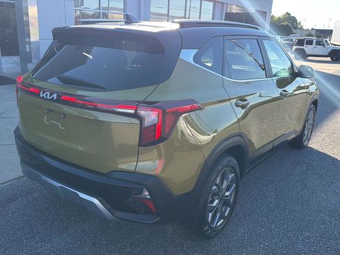 Used 2024 Kia Seltos S FWD image 9