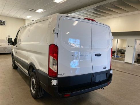 New 2024 Ford Transit 250 Low Roof RWD image 5