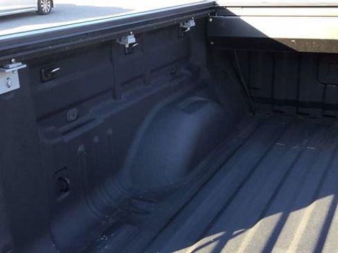 Used 2021 GMC Canyon AT4 w/ Driver Alert Package image 11