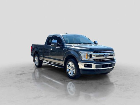 Used 2018 Ford F150 XLT w/ Equipment Group 302A Luxury AWD/4WD image 8