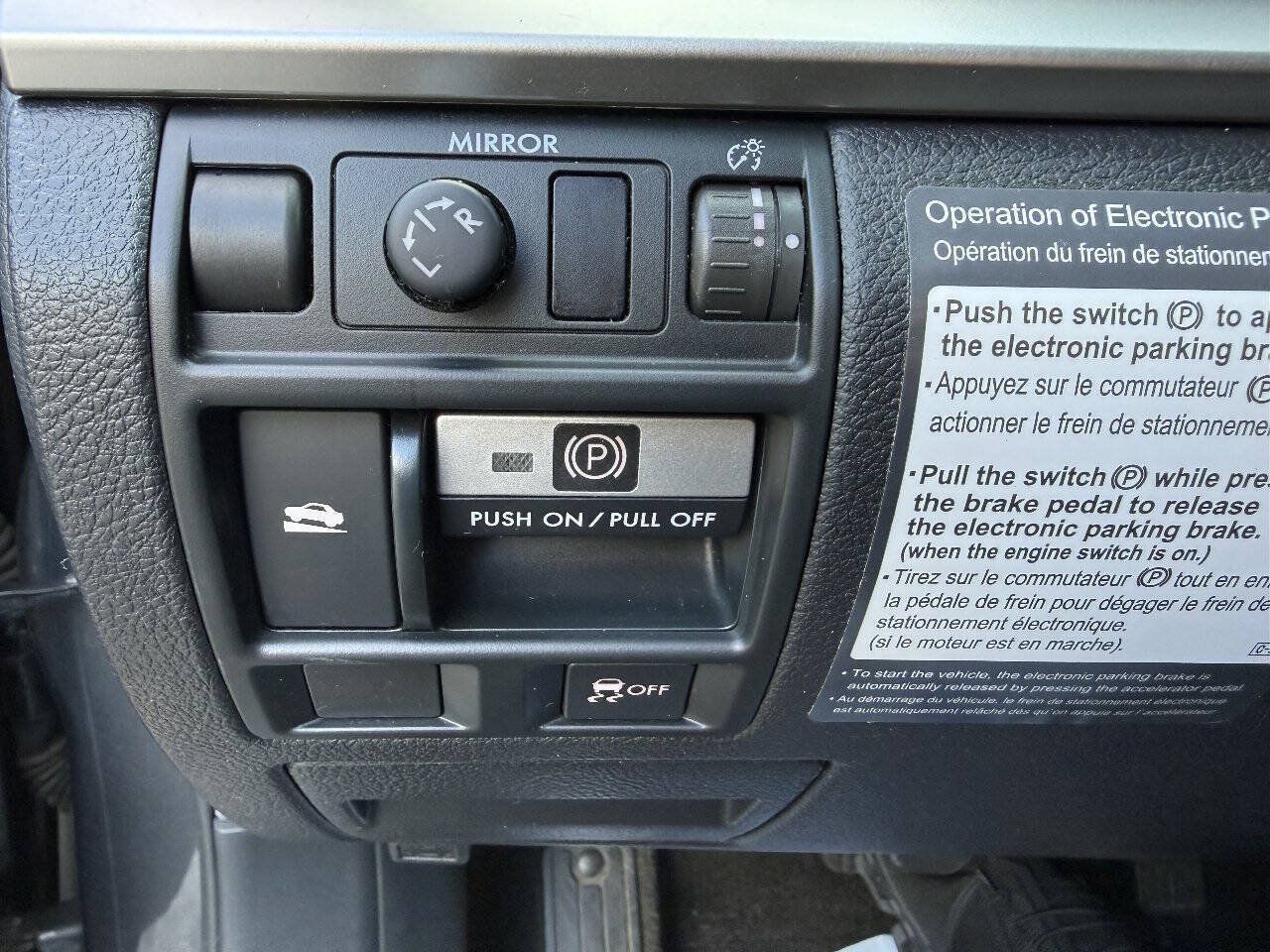 Used 2011 Subaru Outback 2.5i AWD/4WD image 17