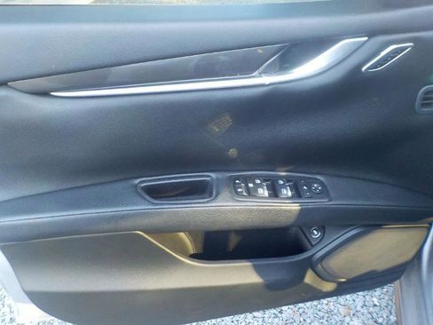 Used 2015 Maserati Ghibli S Q4 AWD/4WD image 16