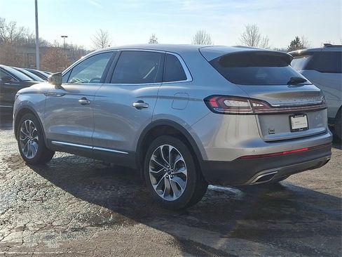 Certified 2023 Lincoln Nautilus Reserve image 4