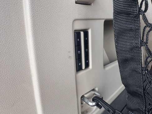 Used 2021 Lincoln Navigator Reserve w/ Luxury Package image 6