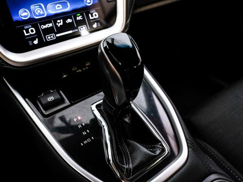 Used 2020 Subaru Outback Premium image 24