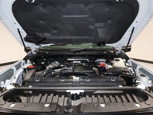 Certified 2025 GMC Sierra 3500 Denali Ultimate image 34