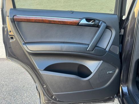 Used 2013 Audi Q7 TDI Premium Plus AWD/4WD image 18