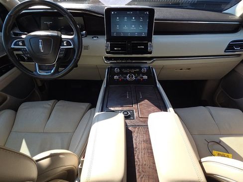 Used 2019 Lincoln Navigator L Reserve w/ Cargo Package image 10