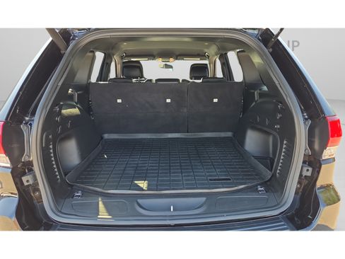 Used 2021 Jeep Grand Cherokee Laredo X RWD image 13