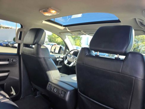 Used 2021 Toyota Tundra Limited image 15