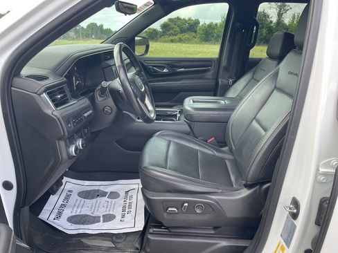 Used 2021 GMC Yukon Denali w/ Denali Ultimate Package RWD image 14