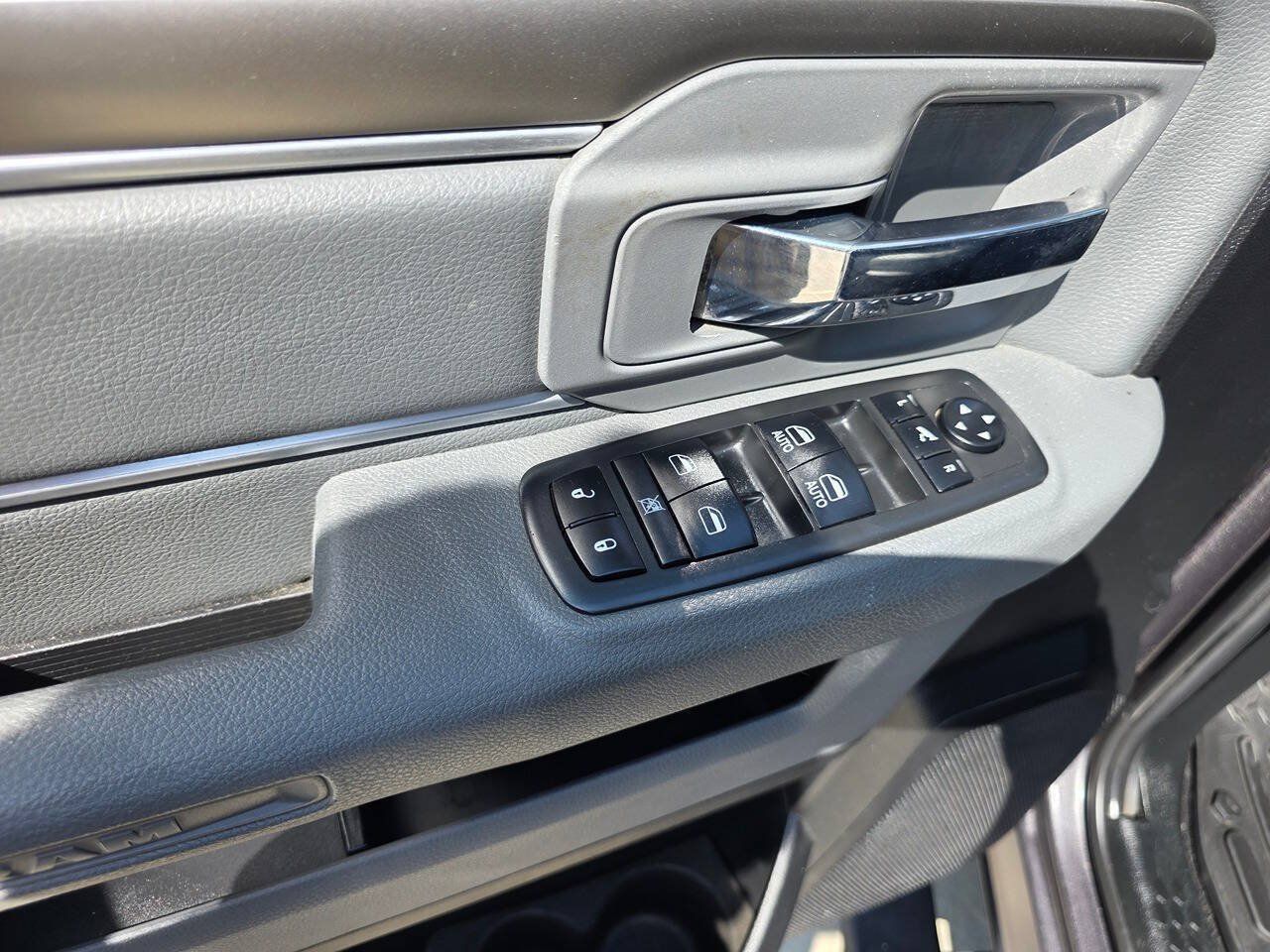 Used 2018 RAM 1500 Big Horn AWD/4WD image 19