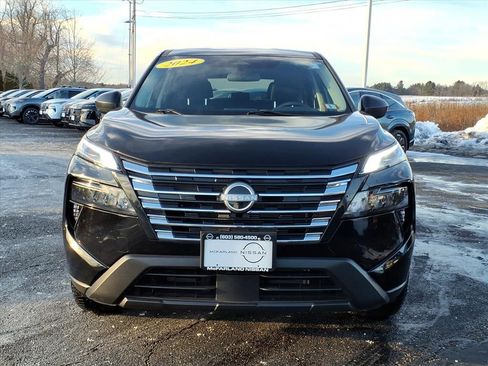 Certified 2024 Nissan Rogue S image 27