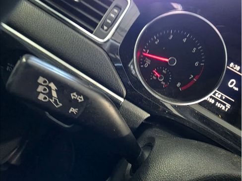 Used 2016 Volkswagen Jetta SEL Premium w/ Lighting Package image 30