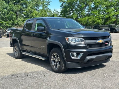 Used 2016 Chevrolet Colorado Z71 AWD/4WD image 3