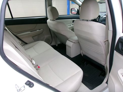 Used 2014 Subaru Impreza 2.0i image 10