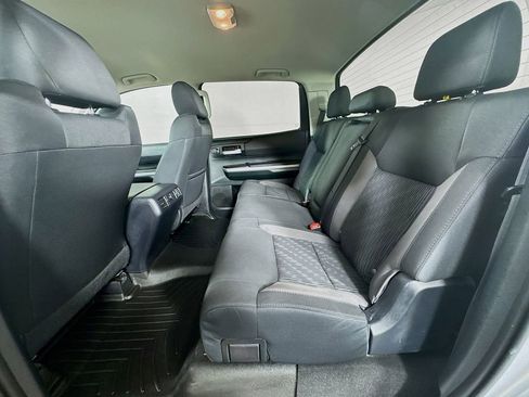 Used 2016 Toyota Tundra SR5 w/ SR5 Upgrade Package image 28