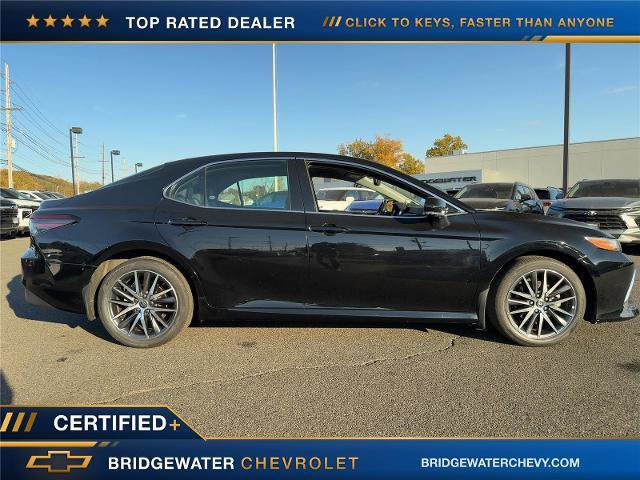 Used 2024 Toyota Camry XLE w/ Navigation Package AWD/4WD image 6