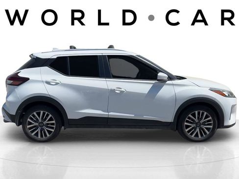 Used 2024 Nissan Kicks SV w/ Interior Electronics Package image 2