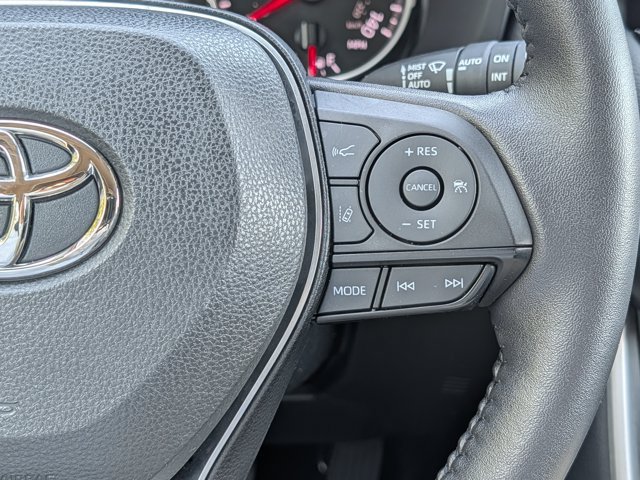 Used 2022 Toyota RAV4 XLE w/ Convenience Package AWD/4WD image 22