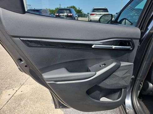 Used 2022 Kia Seltos EX AWD/4WD image 12