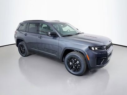 New 2026 Jeep Grand Cherokee Laredo