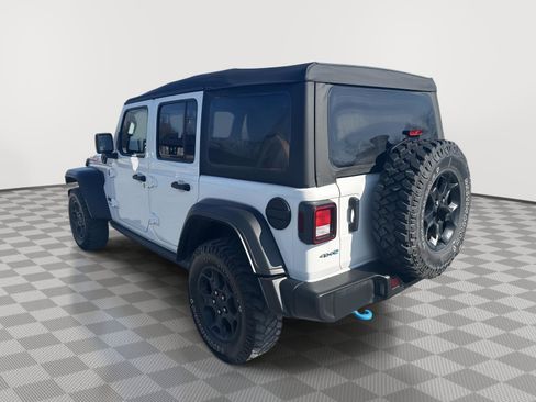 Used 2023 Jeep Wrangler Unlimited w/ Cold Weather Group image 3