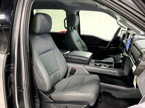 Used 2025 Ford F150 XLT w/ Equipment Group 302A MID AWD/4WD image 9
