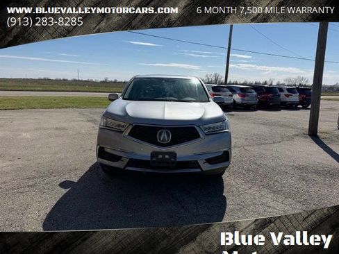 Used 2017 Acura MDX SH-AWD image 2