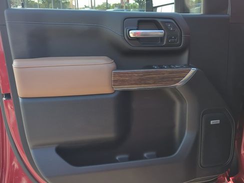 Used 2022 Chevrolet Silverado 3500 High Country AWD/4WD image 7