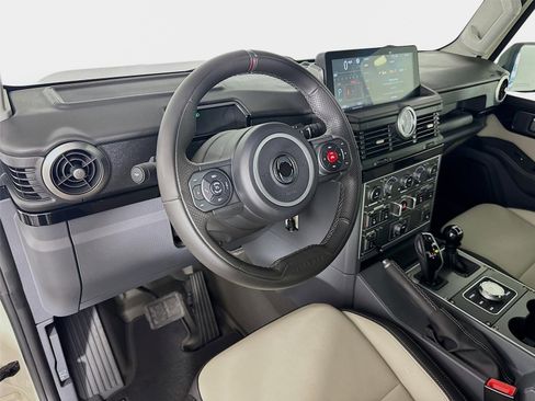 Used 2025 INEOS Grenadier AWD/4WD image 9
