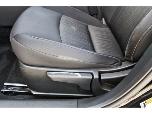 Certified 2025 Nissan Altima 2.5 S FWD image 30