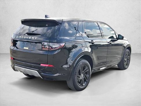 Certified 2025 Land Rover Discovery Sport S image 5