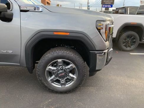 New 2026 GMC Sierra 2500 SLE image 2