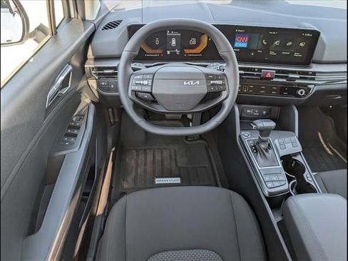 New 2026 Kia Sportage LX FWD image 6
