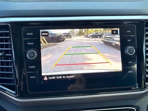 Used 2021 Volkswagen Atlas SEL image 33