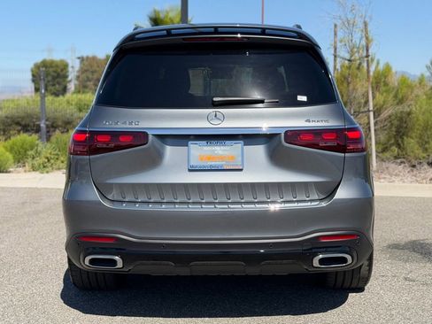 Used 2026 Mercedes-Benz GLS 450 4MATIC image 9