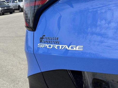 New 2026 Kia Sportage SX image 5