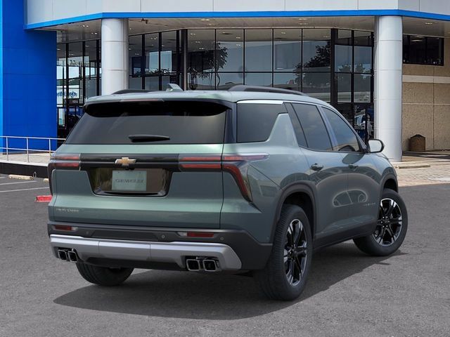 New 2027 Chevrolet Traverse LT w/ Sun and Wheel Package FWD image 4