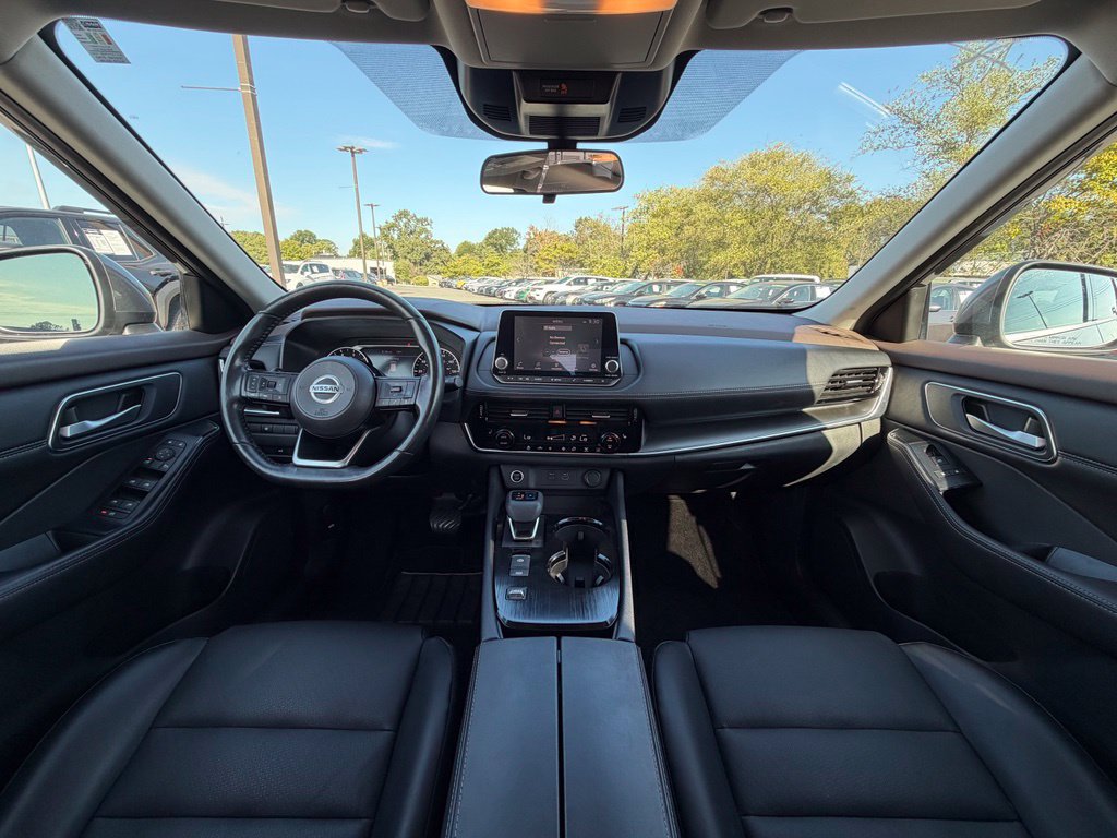 Used 2021 Nissan Rogue SV w/ Premium Package FWD image 31