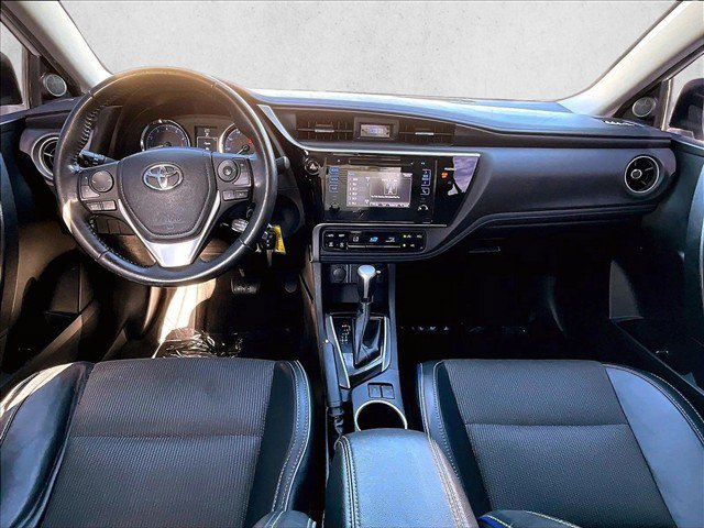 Used 2017 Toyota Corolla SE FWD image 16