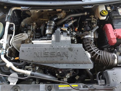 Used 2024 Nissan Rogue S AWD/4WD image 30